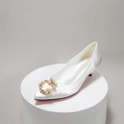 White Pearl Rhinestones Decor Low Kitten Heel Wedding Shoes Pumps