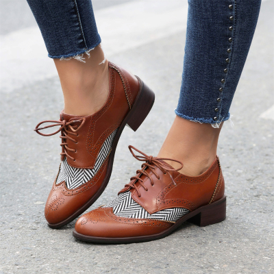 Brown Round Toe Stripe Lace up Women's Wingtip Oxford Shoes Dress Shoes