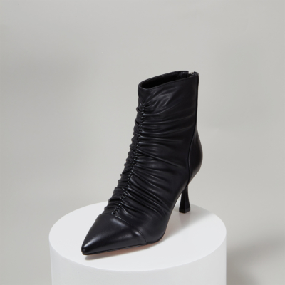 Black Leather Ruffled Spool Heel Women Ankle Boots with Back Zipper