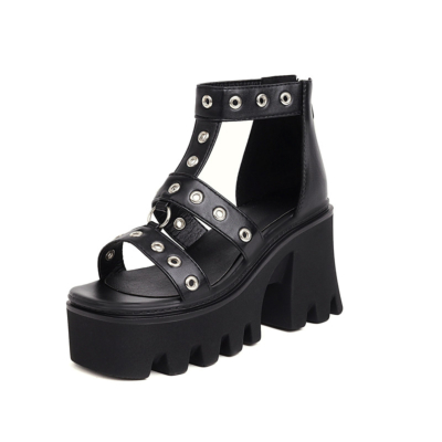 Goth Studded Chunky Platform Heel Gladitor Shoes PU T-Strap Sandals in Black