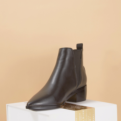 Black Leather Chelsea Boots Flat Ankle Boots